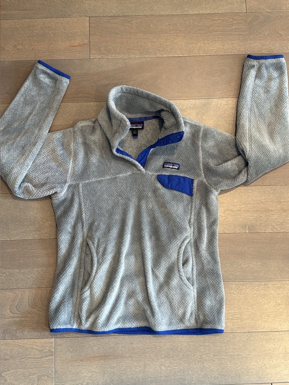 Patagonia women’s pullover
